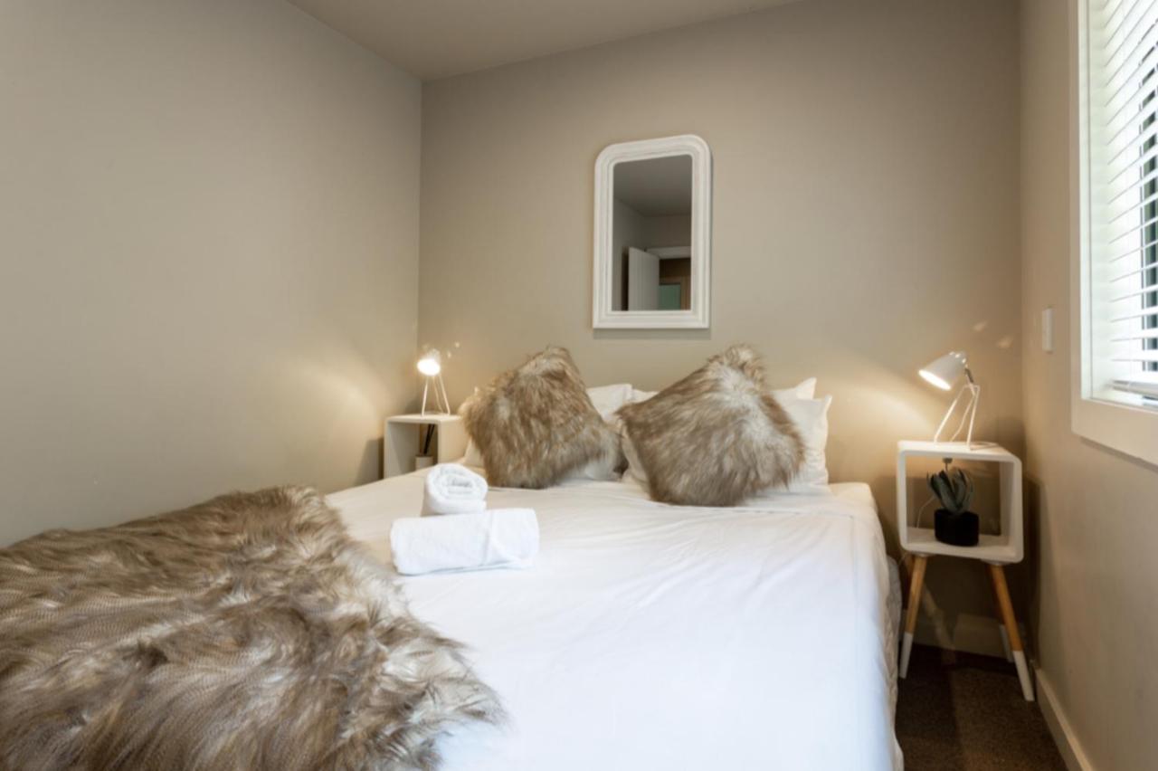 Lake Escape Queenstown Extérieur photo